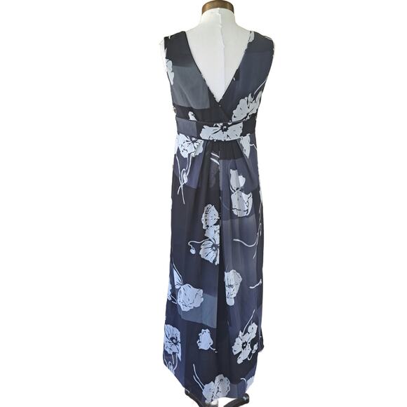 NWT Coldwater Creek Floral Print Flowy Maxi Dress Size 8 in Gray - Picture 3 of 8